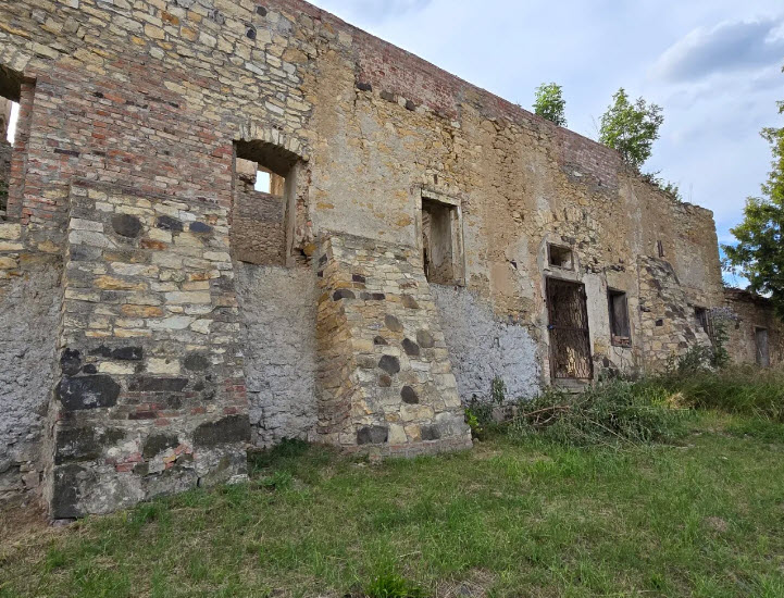Zřícenina Zámku Libčeves, Czech Republic (Czechia)